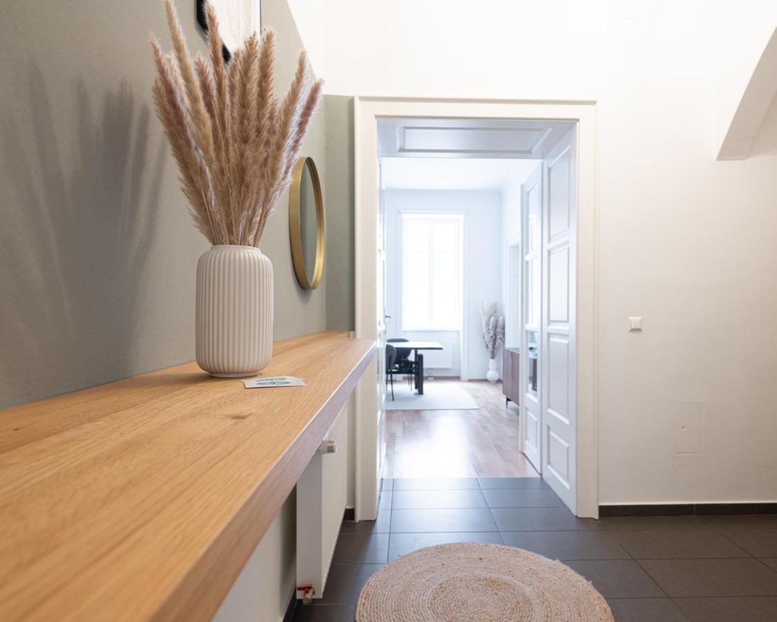 Mint@Naschmarkt Premium Apartments Bécs Kültér fotó